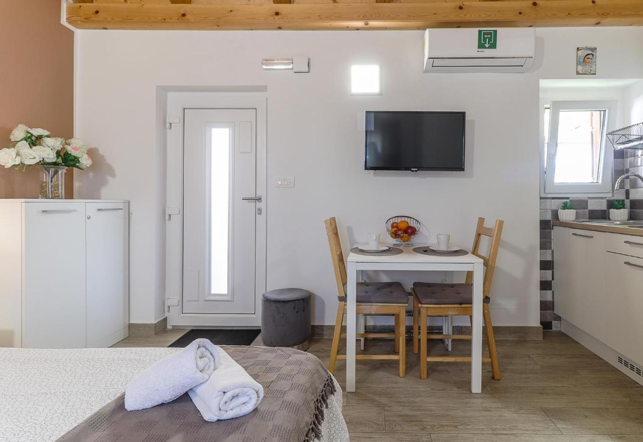 Apartman Juraj I Matej Vrsar Zewnętrze zdjęcie