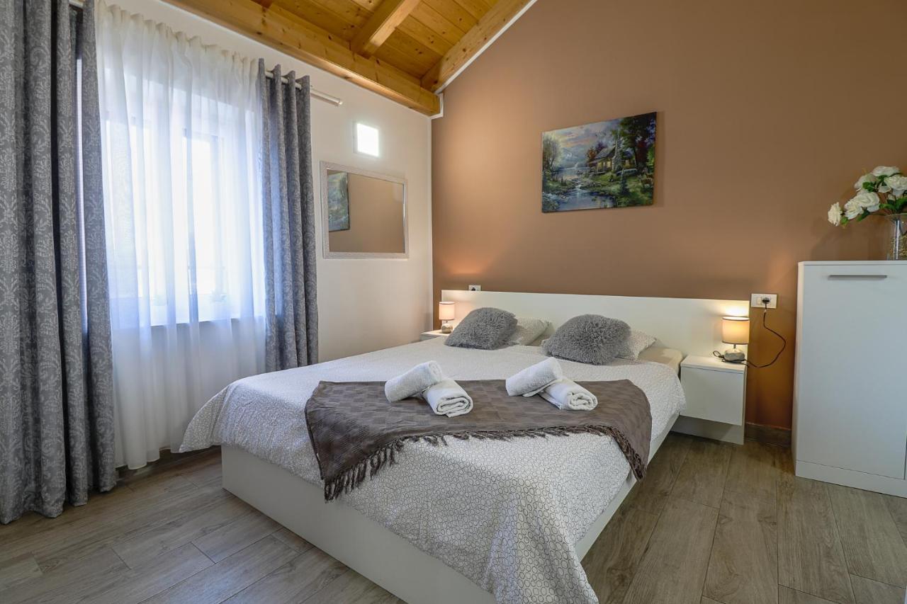 Apartman Juraj I Matej Vrsar Zewnętrze zdjęcie