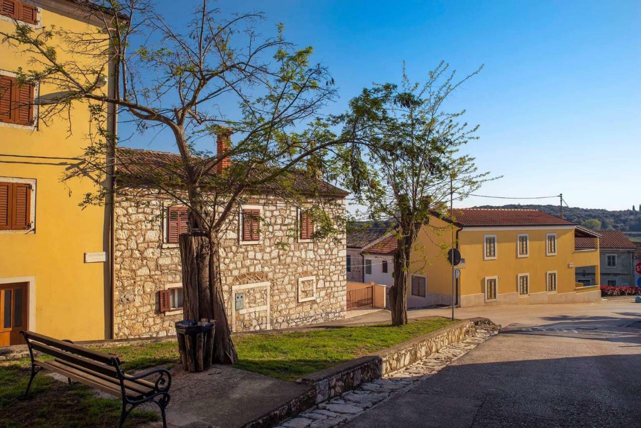 Apartman Juraj I Matej Vrsar Zewnętrze zdjęcie